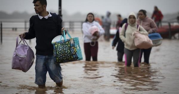 Morena da la espalda a damnificados por desastres naturales, sin fideicomiso ni atención: PAN