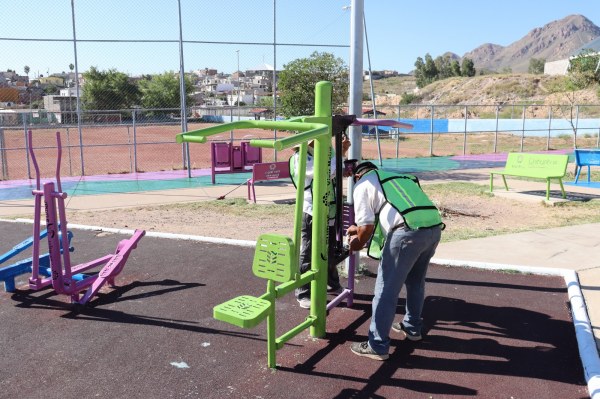 Renuevan parque Elena Arizmendi en colonia Alianza Popular