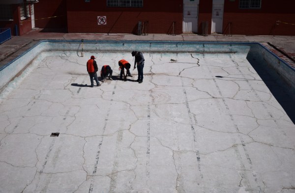 Arranca Gobierno Municipal rehabilitación de alberca del COBACH 1