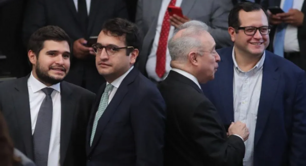 ¿Otro hijo de AMLO se sumará a la política en México? Esto se sabe