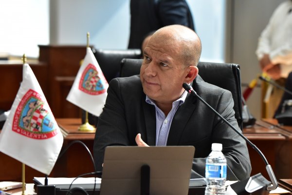 No hay razón al paro del Poder Judicial y debe revisarse si están cobrando, la Constitución debe acatarse: Cuauhtémoc Estrada