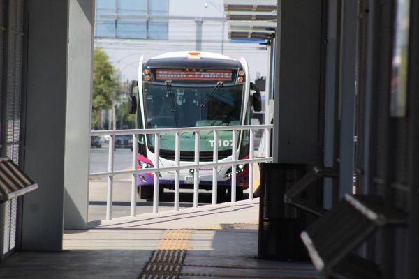 Anuncian cambio de ruta del JuárezBus por obras en avenida Vicente Guerrero