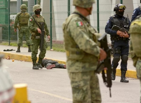 Ejército envía un tercer grupo de apoyo a Culiacán