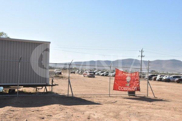 Roban 6 motocicletas de corralón en Vistas del Norte