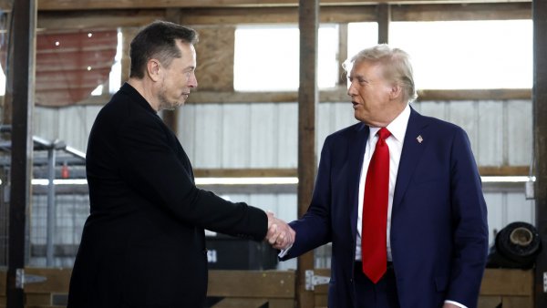 La millonaria suma que Musk ha donado a la campaña de Trump