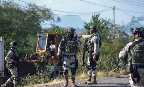 Tres asesinatos, tres secuestros y ráfagas de disparos contra casas, el saldo de ayer de la violencia en Sinaloa