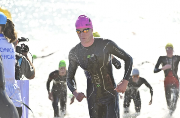 Murió un triatleta mexicano durante el Campeonato Mundial de Triatlón en España