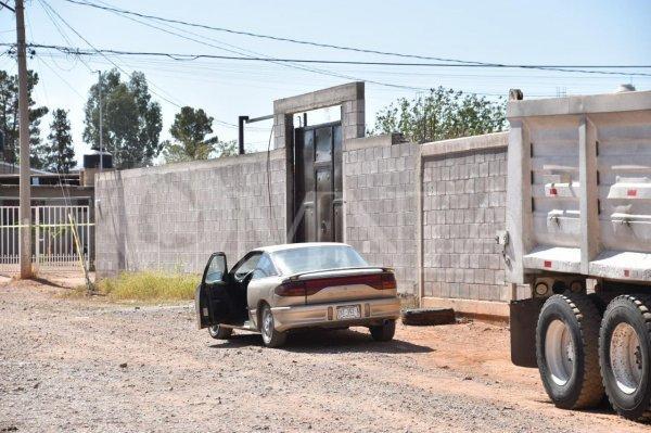 Encuentran Policía Municipal vehículo de sicarios en Valle Dorado