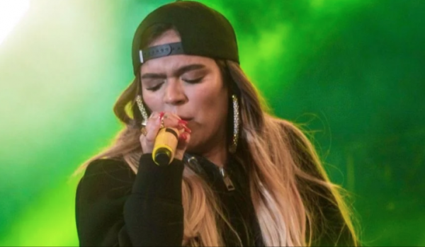 Karol G reina en los Latin Billboard con ocho galardones; supera a Peso Pluma y a Bad Bunny