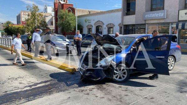 Conductora resulta con golpes leves tras percance vial en el Paseo Bolívar