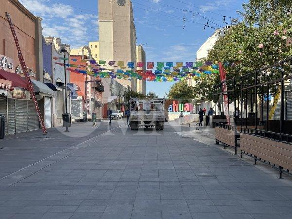 Comienza instalación de adornos por el Festival del Día de Muertos