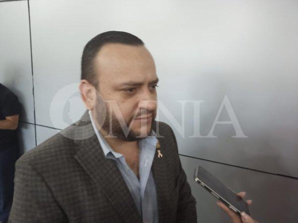 La crisis constitucional una burla del gobierno y Morena: Arturo Medina