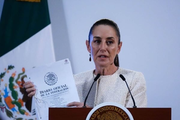 Senado avala que Sheinbaum desconozca resolución judicial para eliminar la reforma judicial del Diario Oficial