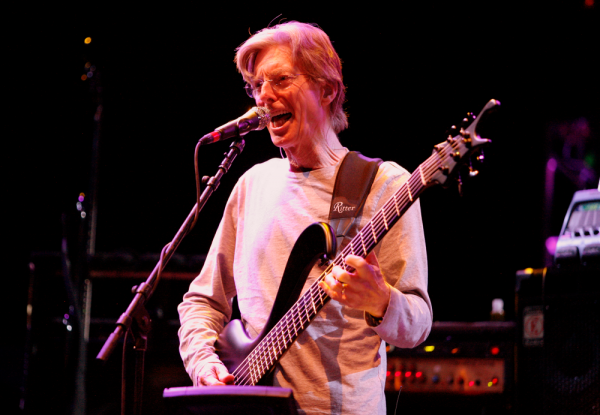 Músico Phil Lesh, cofundador de Grateful Dead, murió a los 84 años