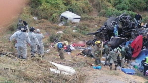 Circula lista de pasajeros fallecidos y heridos en el accidente en la carretera Zacatecas - Aguascalientes