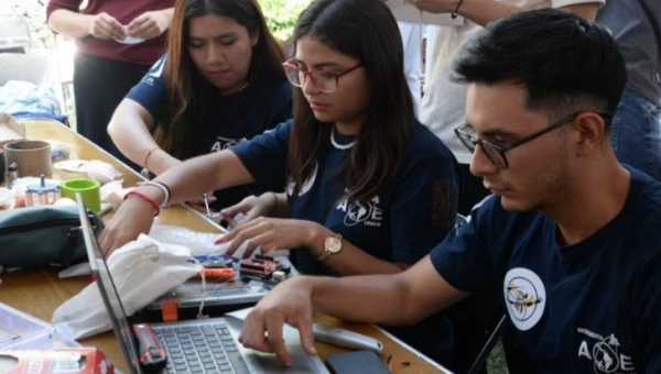 La educación en México carece de una política inclusiva hacia los indígenas y personas con discapacidad, advierte Coneval