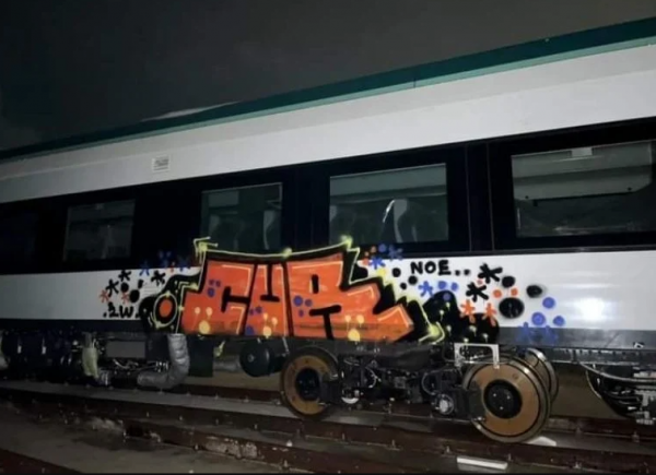 Grafitean por primera vez el Tren Maya