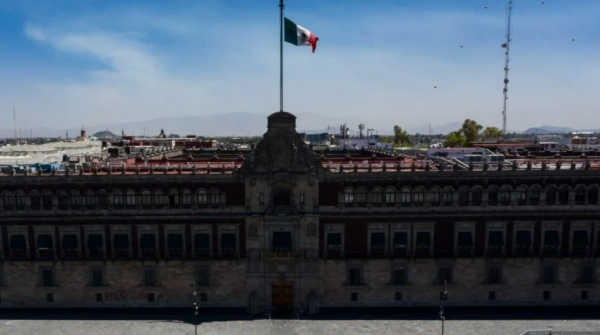 Sheinbaum recibe a la CNTE para abordar las mejoras en las condiciones laborales del magisterio