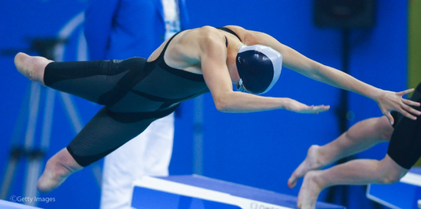 Long sigue dominando y consigue su 31mo oro paralímpico al ganar los 100 metros mariposa en París