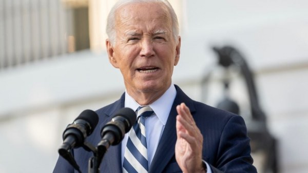 Republicanos acusan a Biden de fallar en la retirada de Afganistán mientras minimizan el rol de Trump