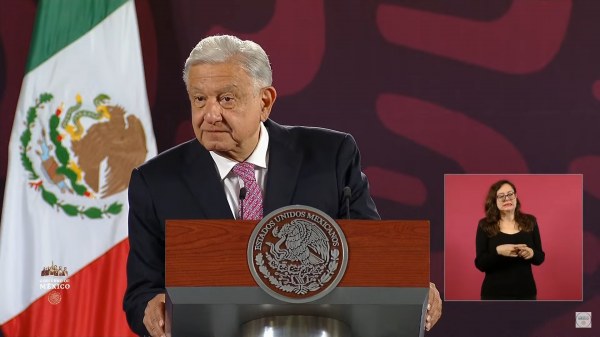 No hubo dinero o amenazas por el voto de Yunes: López Obrador