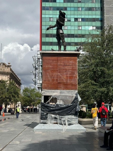 Monumento Antonio Deza y Ulloa quedará reparado antes del 12 de octubre: Bonilla