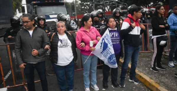 Trabajadores del PJF retiraron su bloqueo en San Lázaro por temor a represión; continuarán con el paro de labores