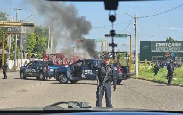 Estados Unidos recomienda no viajar a Sinaloa por escalada de violencia en Culiacán