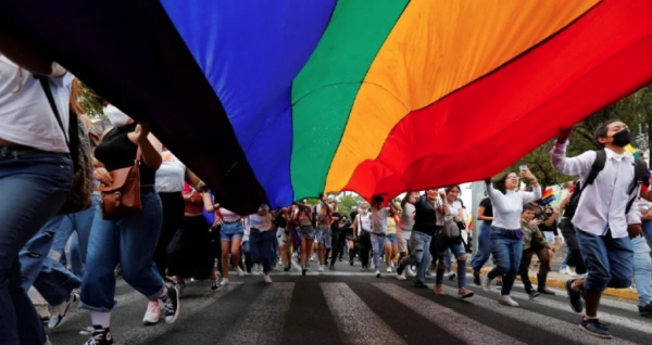 Georgia aprueba ley que permitirá prohibir las marchas del orgullo y exhibición de símbolos LGBTQ+