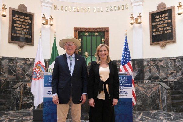 “En Chihuahua hay voluntad de tender puentes y coadyuvar con los gobiernos de Estados Unidos y de México”: Maru Campos