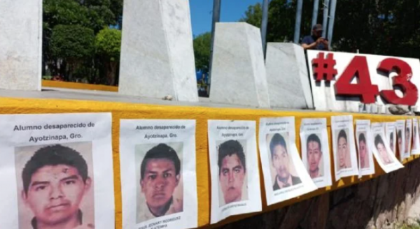 Diez años sin respuestas en México: los padres de los 43 desaparecidos de Ayotzinapa no se rinden