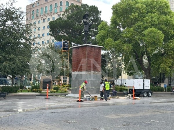 Comienzan trabajos de reparación en monumento Antonio Deza y  Ulloa