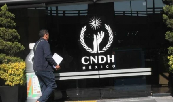 Trabajadores y extrabajadores de la CNDH denuncian desvió de recursos millonarios