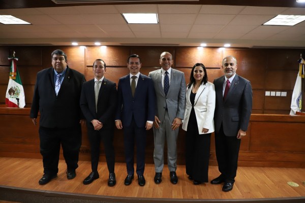 UACJ elige a sus nuevos directores y directora de institutos