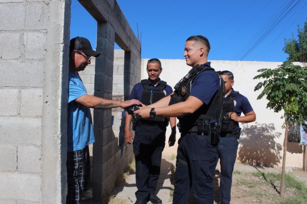 Continúan Policías de Proximidad apoyando a la comunidad chihuahuense