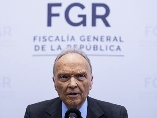 Renuncia Alejandro Gertz Manero a su cargo de Fiscal General de la República