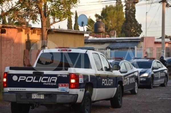 Localizan a hombre suspendido en el patio de su vivienda en la colonia Villa Nueva