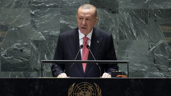 Erdogan compara a Netanyahu con Hitler y acusa a la ONU de no actuar ante el 