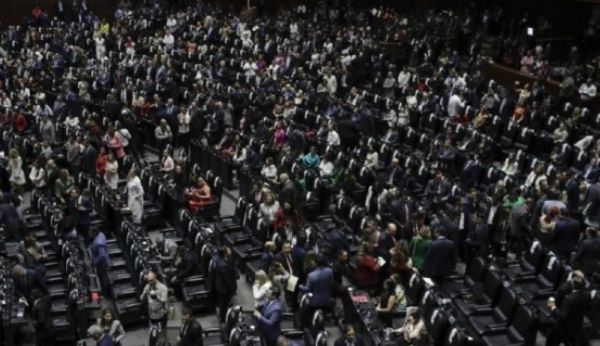 Diputados aprueban iniciativa para que el 1 de octubre sea día de descanso obligatorio