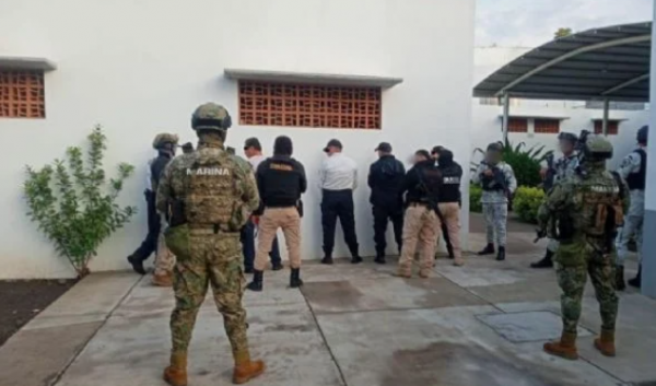 Detienen a 5 presuntos integrantes del CJNG en enfrentamiento con el Ejército en Michoacán