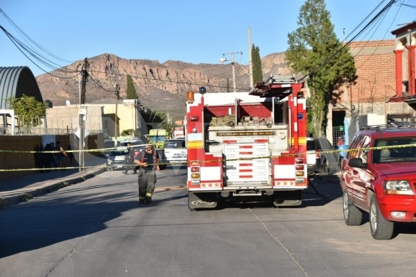 Prenden fuego a casa  que fue cateada por la FGE en Santa Cecilia