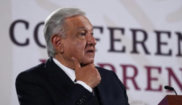 AMLO critica propuesta de Marko Cortés de tipificar como terroristas a grupos criminales