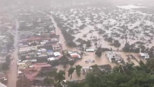 Los estragos de John convierten a Acapulco otra vez en zona de desastre