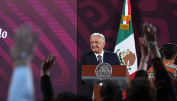 Misión de expertos europeos cuestiona a López Obrador por minar al INE y al Poder Judicial