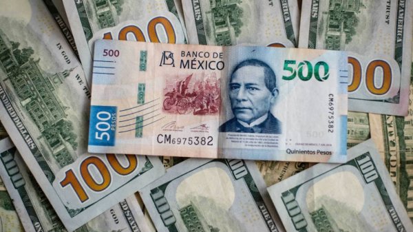 Peso mexicano toma un respiro ante el dólar por la pausa de aranceles de EU