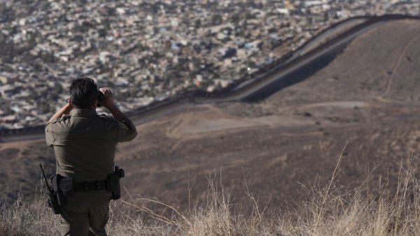 Cárteles mexicanos ordenan atacar a la Patrulla Fronteriza de EU con drones kamikaze