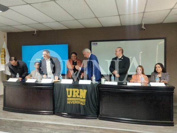 Apuesta Congreso por las universidades y más profesionales en Chihuahua en convenio de colaboración con URN