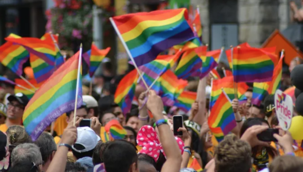 Personas LGBT+ recibirán apoyo económico de 4 mil pesos en CDMX; requisitos e inscripción