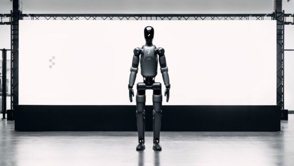 EU va a por un 'ejército' de 100,000 robots humanoides