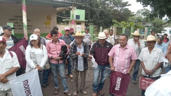 Grupo armado secuestra a aspirante morenista a alcalde en Veracruz mientras pintaba bardas por su precampaña